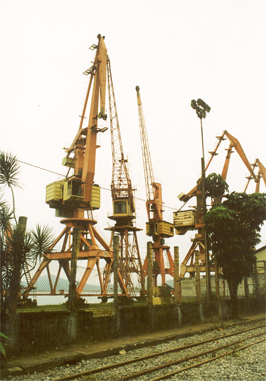 Santos, port, 2002 &ndash; photo by Justyna J&oacute;zefiak